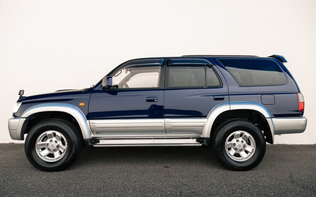 1996 Toyota Hilux Surf JDM car for sale — photo 8 of 14