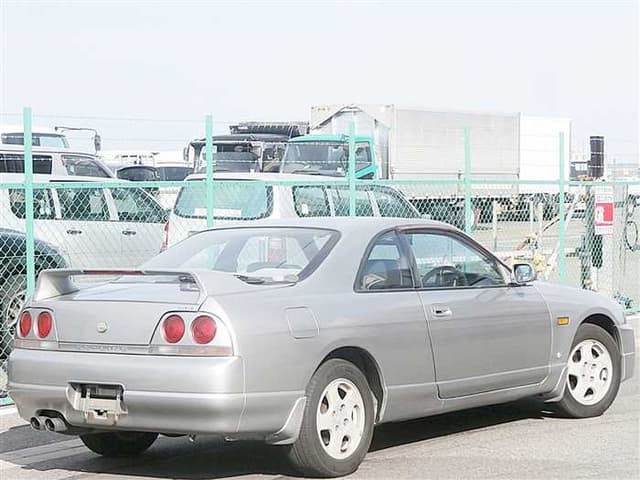 1996 Nissan Skyline JDM car for sale — photo 3 of 25