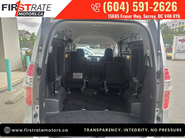 2007 Toyota Noah JDM car for sale — photo 12 of 19