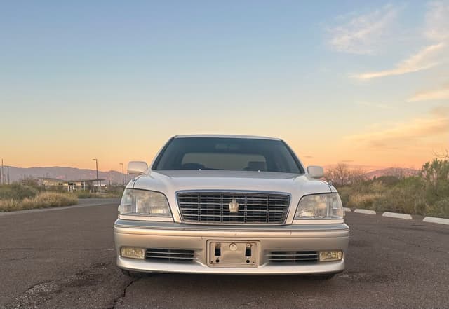 2000 Toyota Crown JDM car for sale — photo 4 of 25