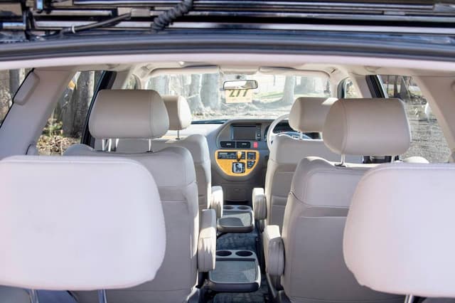 1999 Honda Odyssey JDM car for sale — photo 17 of 21