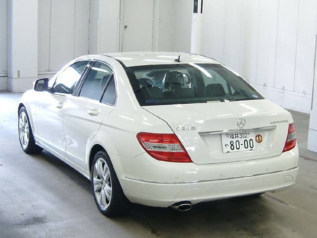 2008 Mercedes-Benz C Class JDM car for sale — photo 2 of 8