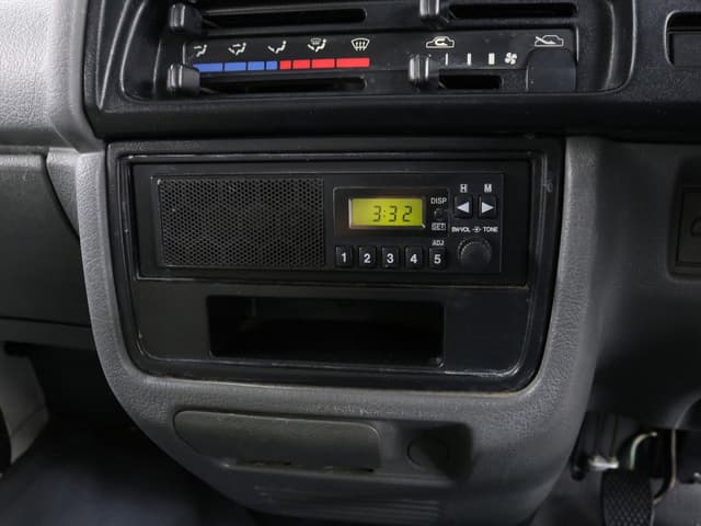 1997 Suzuki Carry JDM car for sale — photo 11 of 25