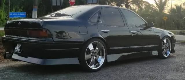 1994 Nissan Cefiro JDM car for sale — photo 2 of 7