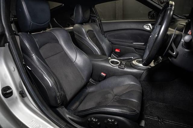 2010 Nissan Fairlady Z JDM car for sale — photo 18 of 20