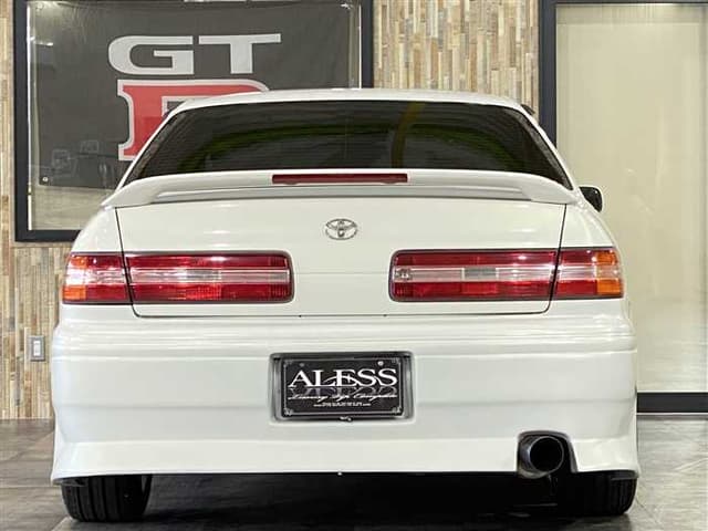 1997 Toyota Mark II JDM car for sale — photo 13 of 24