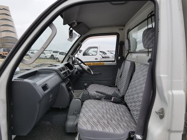 2002 Daihatsu Hijet JDM car for sale — photo 25 of 25