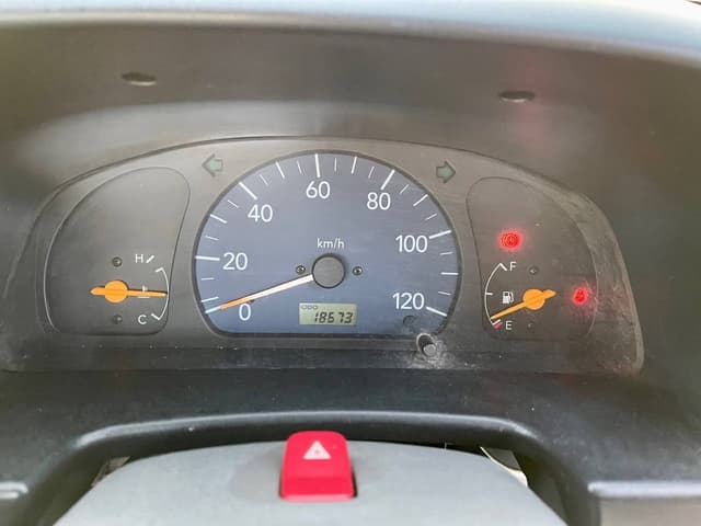 1999 Suzuki Carry JDM car for sale — photo 18 of 25