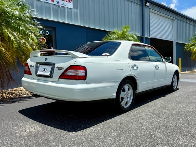 1998 Nissan Gloria JDM car for sale — photo 9 of 19