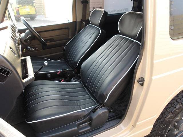 1995 Suzuki Jimny JDM car for sale — photo 11 of 20