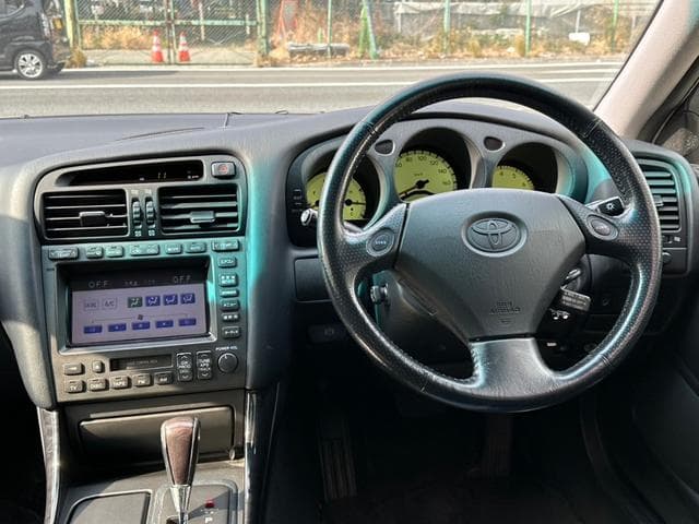 1999 Toyota Aristo JDM car for sale — photo 14 of 25