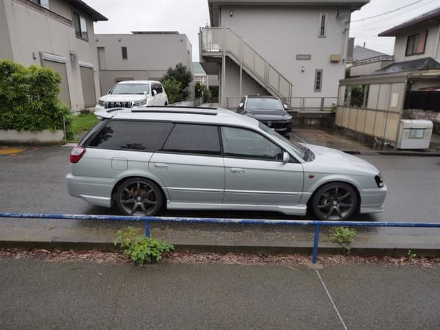 2001 Subaru Legacy JDM car for sale — photo 4 of 25
