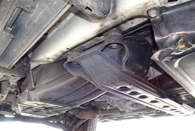 2011 Mitsubishi Pajero JDM car for sale — photo 23 of 25