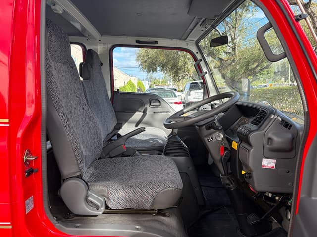 1998 Isuzu Elf JDM car for sale — photo 11 of 16