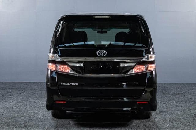 2012 Toyota Vellfire JDM car for sale — photo 4 of 19