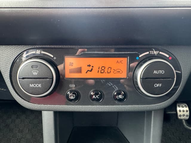 2005 Suzuki Swift JDM car for sale — photo 11 of 20