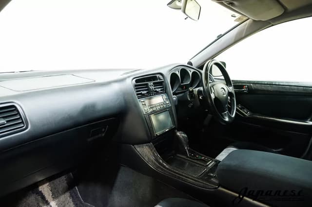 1997 Toyota Aristo JDM car for sale — photo 9 of 25
