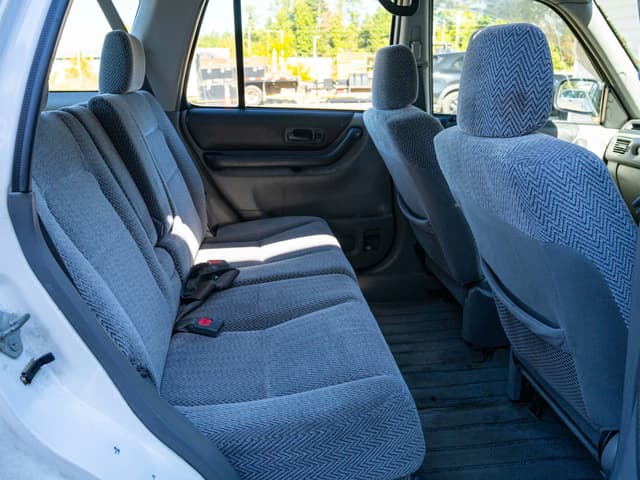 1997 Honda CR-V JDM car for sale — photo 12 of 15