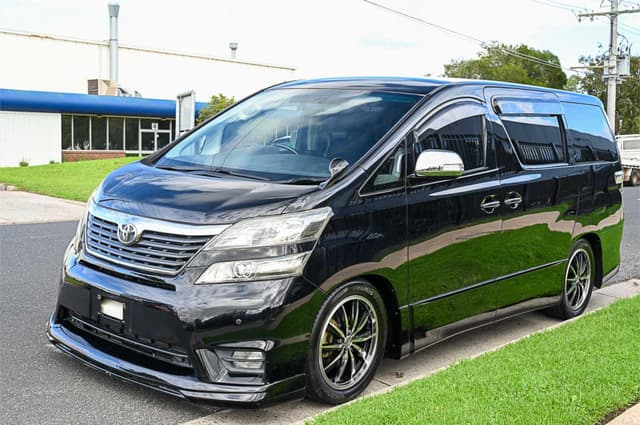 2011 Toyota Vellfire JDM car for sale — photo 5 of 24