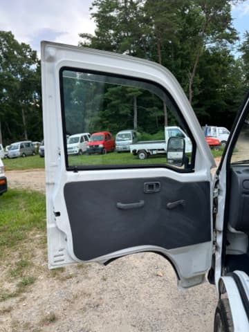 1998 Daihatsu Hijet JDM car for sale — photo 8 of 25