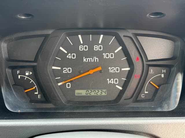 2000 Mitsubishi Minicab JDM car for sale — photo 20 of 20