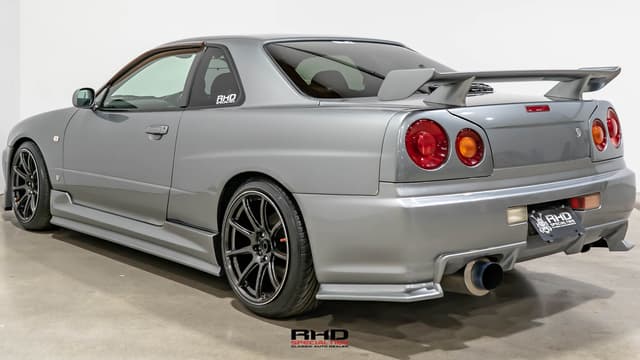 2001 Nissan Skyline JDM car for sale — photo 6 of 23