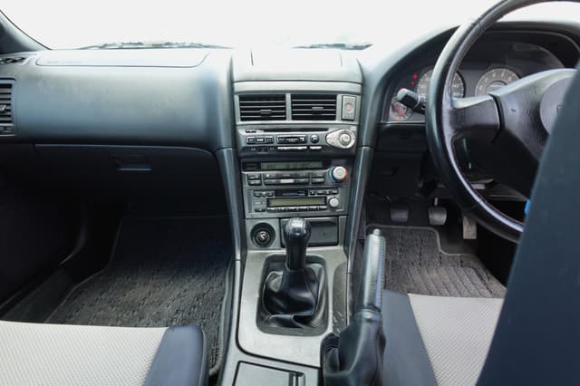 2000 Nissan Skyline JDM car for sale — photo 15 of 20