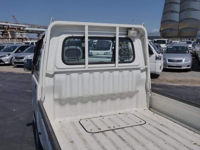 2001 Daihatsu Hijet JDM car for sale — photo 16 of 25