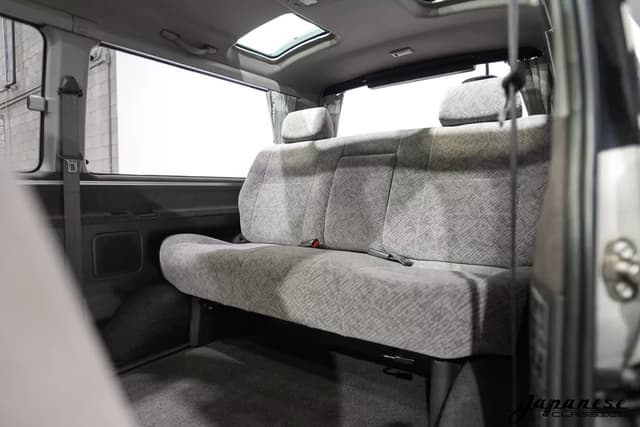 1997 Toyota HiAce JDM car for sale — photo 20 of 25