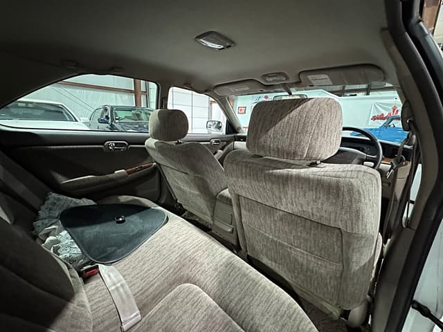 1997 Nissan Laurel JDM car for sale — photo 13 of 22