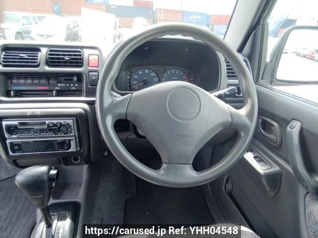 2000 Suzuki Jimny JDM car for sale — photo 20 of 25