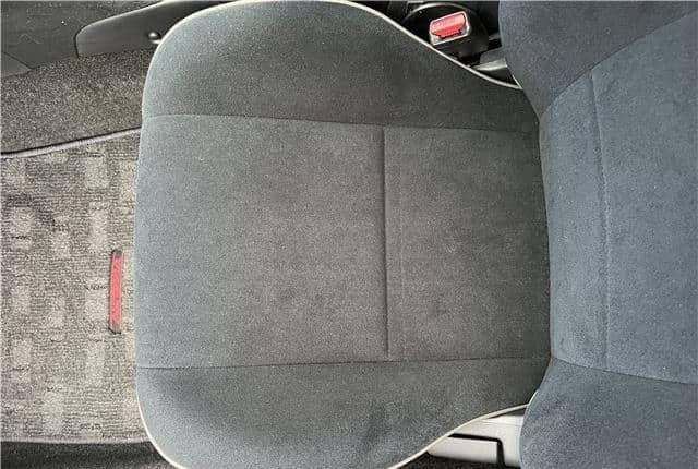 2003 Toyota Altezza JDM car for sale — photo 22 of 25