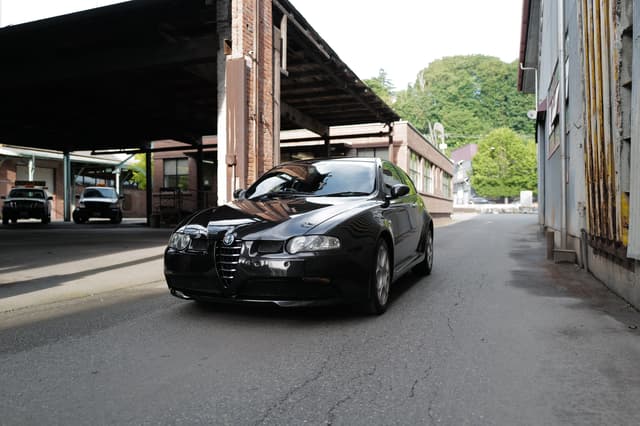 2004 Alfa Romeo JDM car for sale — photo 4 of 12