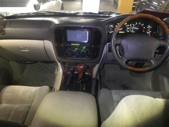2001 Toyota Land Cruiser JDM car for sale — photo 7 of 9