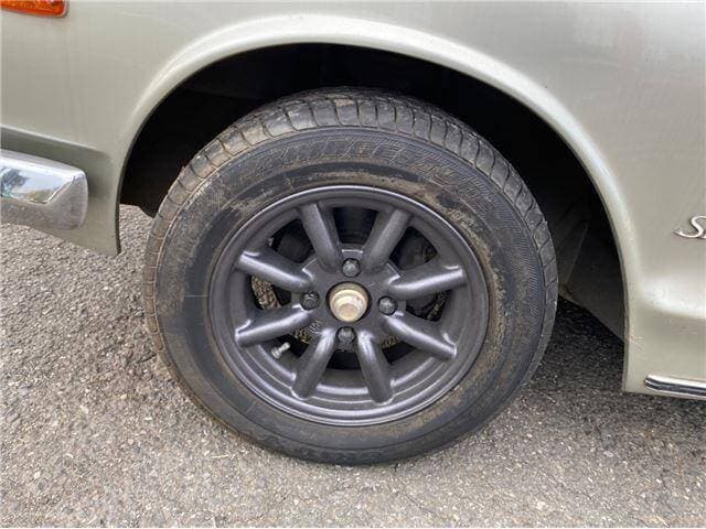 1971 Nissan Skyline JDM car for sale — photo 15 of 16