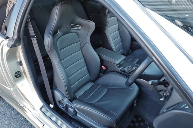 2002 Nissan Skyline JDM car for sale — photo 7 of 25