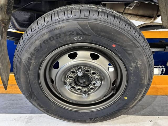 1999 Mitsubishi Minicab JDM car for sale — photo 15 of 25