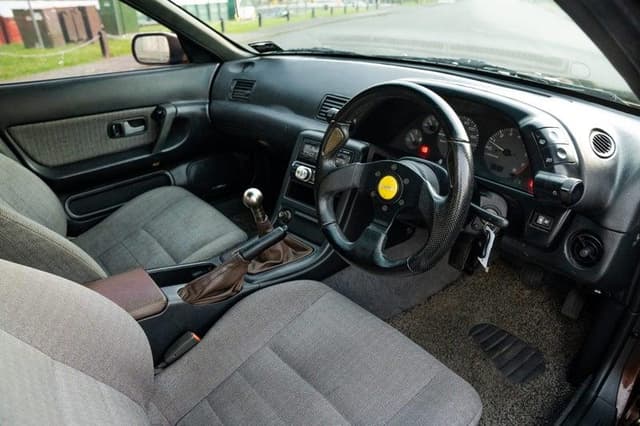 1991 Nissan Skyline JDM car for sale — photo 15 of 18