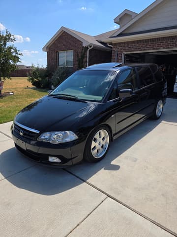 2001 Honda Odyssey JDM car for sale — photo 3 of 21