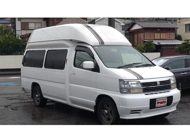 2000 Nissan Elgrand JDM car for sale — photo 4 of 25