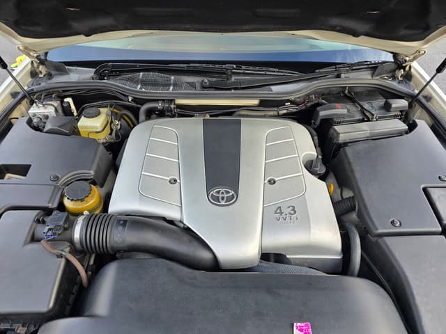 2001 Toyota Celsior JDM car for sale — photo 14 of 14