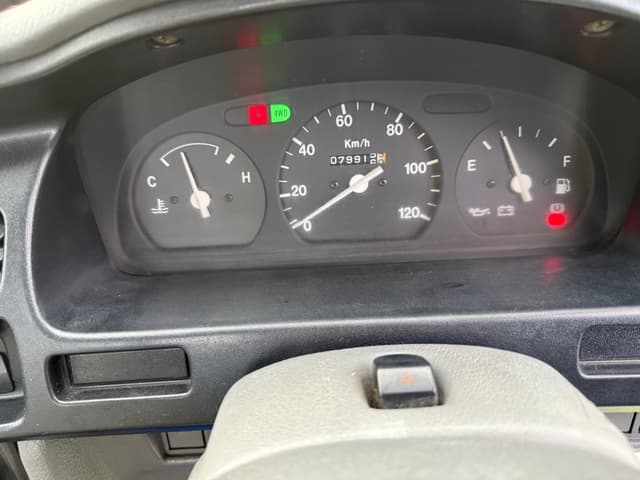 1998 Suzuki Carry JDM car for sale — photo 18 of 25
