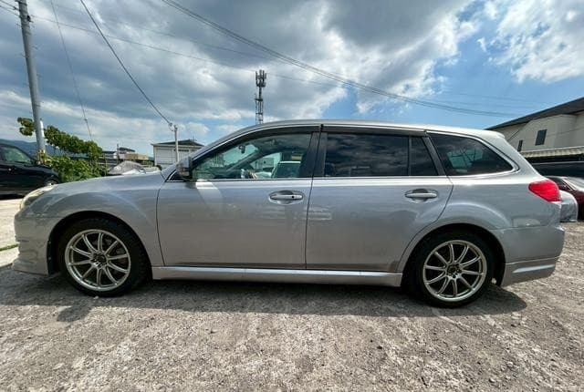 2009 Subaru Legacy JDM car for sale — photo 6 of 25