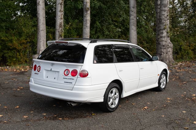 1999 Toyota Caldina JDM car for sale — photo 7 of 12