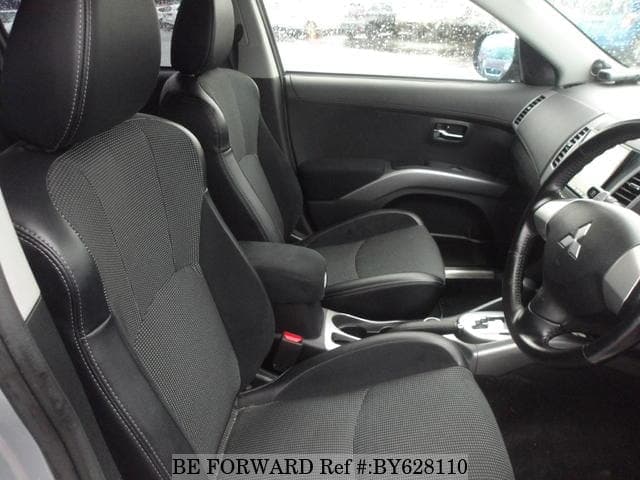 2010 Mitsubishi Outlander JDM car for sale — photo 25 of 25