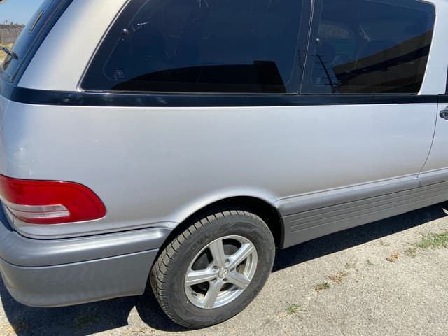 1993 Toyota Estima JDM car for sale — photo 16 of 25