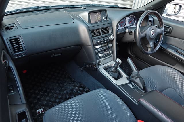 1999 Nissan Skyline JDM car for sale — photo 23 of 25