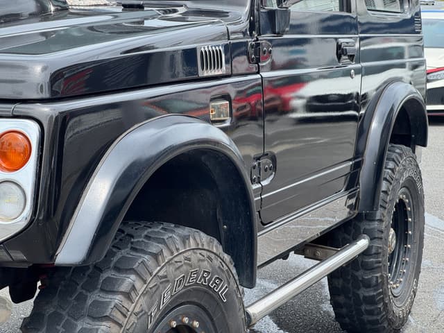 1995 Suzuki Jimny JDM car for sale — photo 20 of 25