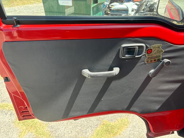 1998 Daihatsu Hijet JDM car for sale — photo 19 of 25