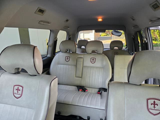 1999 Mitsubishi Delica JDM car for sale — photo 13 of 16